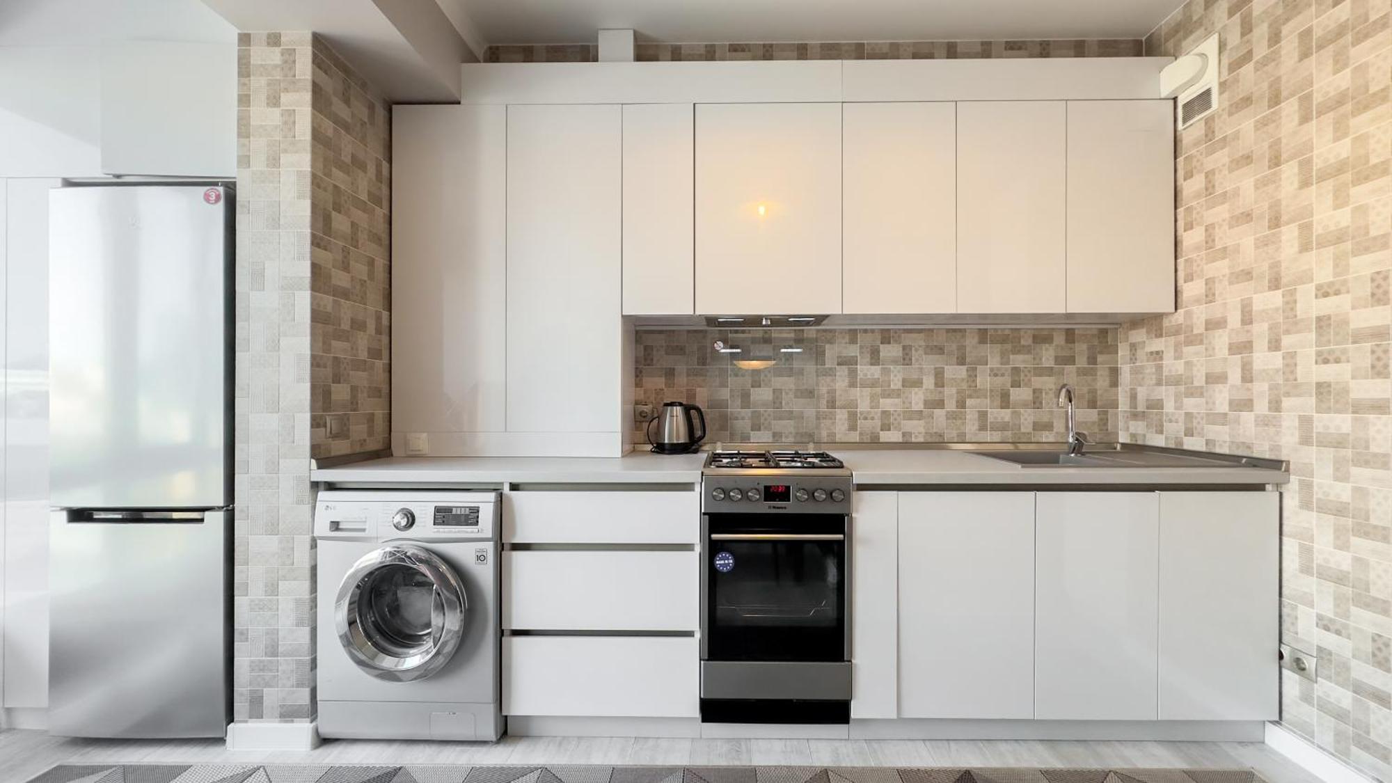 Blue Sky New Apartments In The Center تشيسيناو المظهر الخارجي الصورة